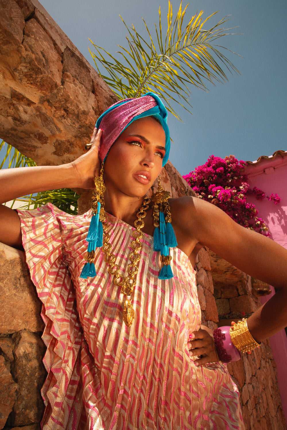 Julia Clancey Julia Clancey Kaftans & ManServants (Yep!) main image 3
