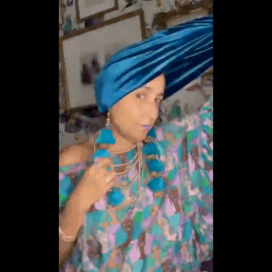 Jaffa Tangerine Coral Swinglette Velour Turban – Julia  display picture 2